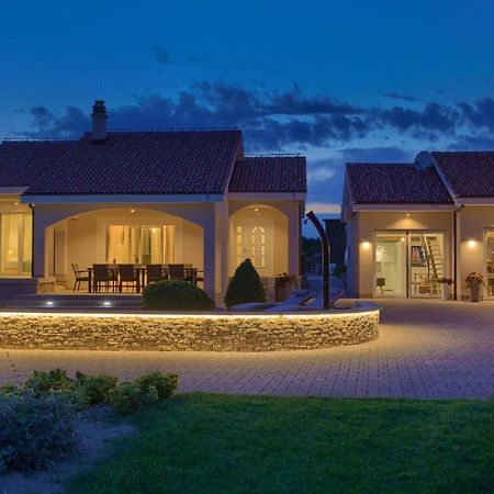 Villa Gardena Vrh  エクステリア 写真