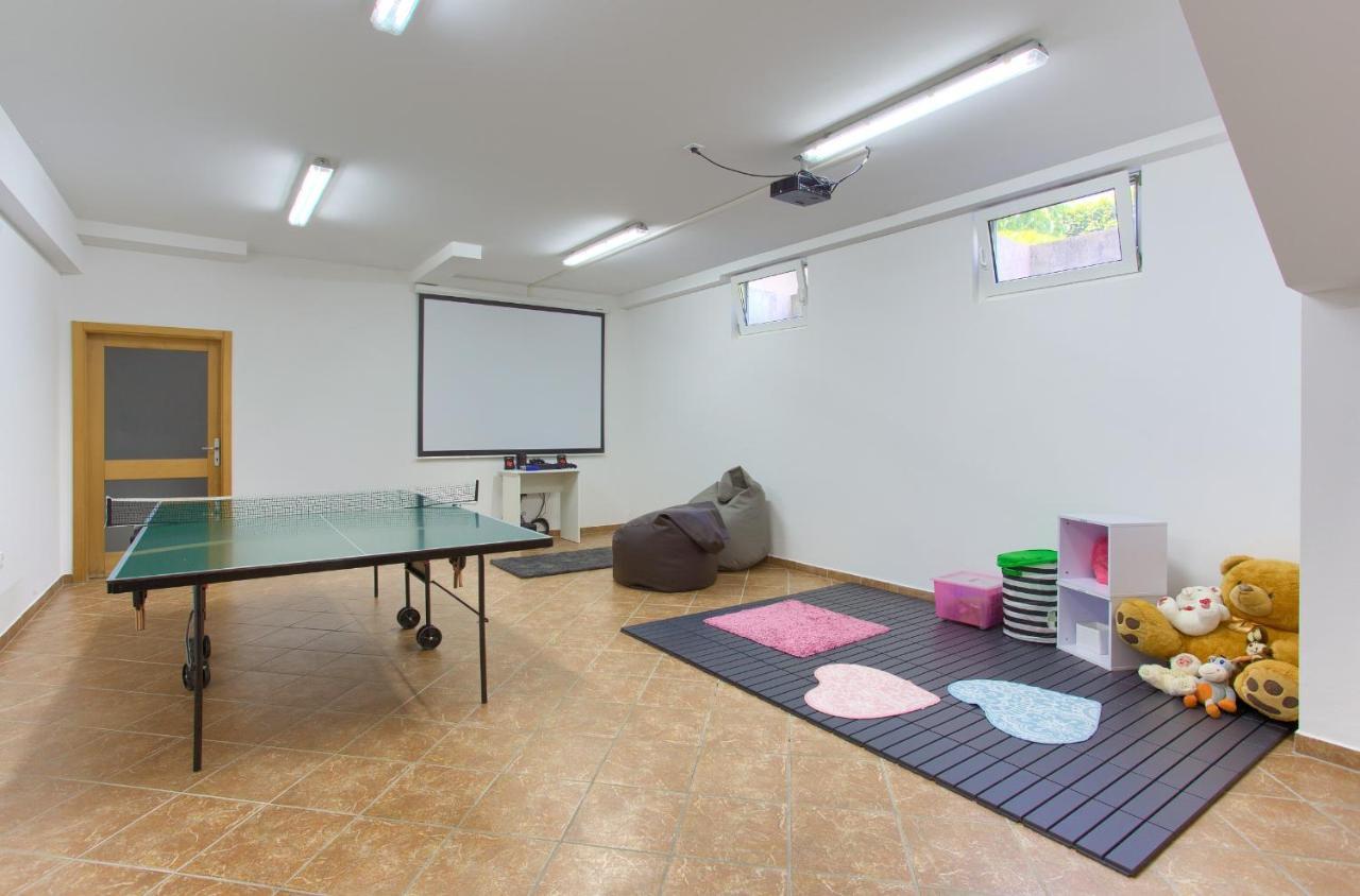 Villa Gardena Vrh  エクステリア 写真