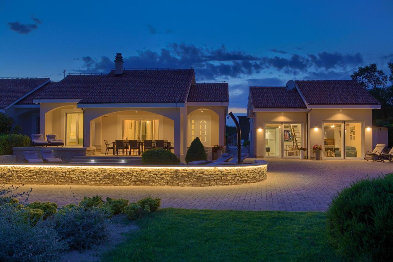 Villa Gardena Vrh  エクステリア 写真