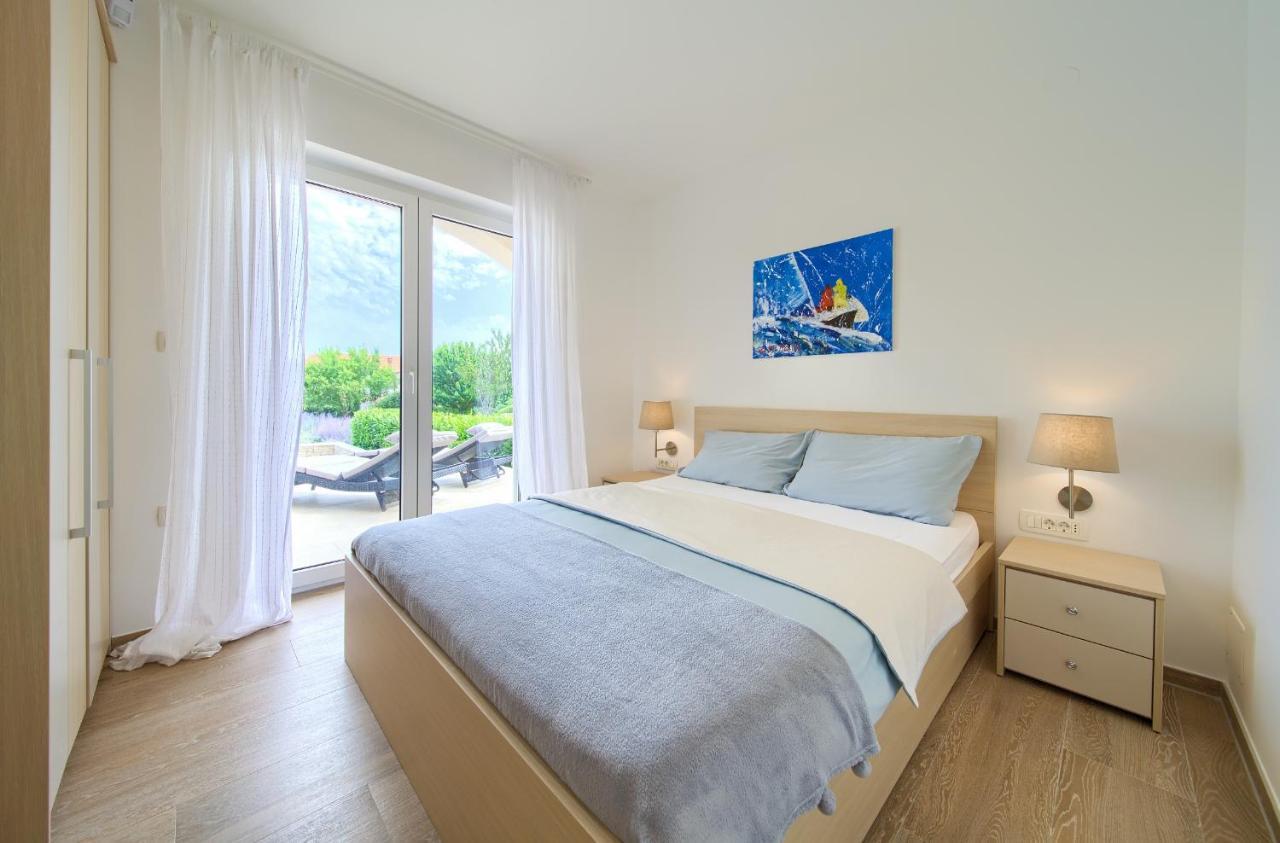 Villa Gardena Vrh  エクステリア 写真