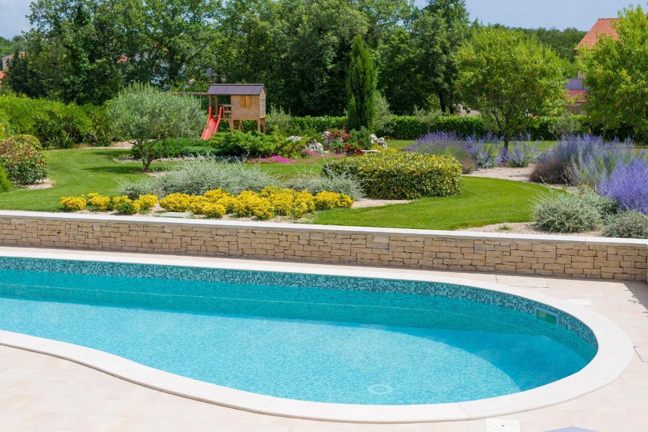 Villa Gardena Vrh  エクステリア 写真