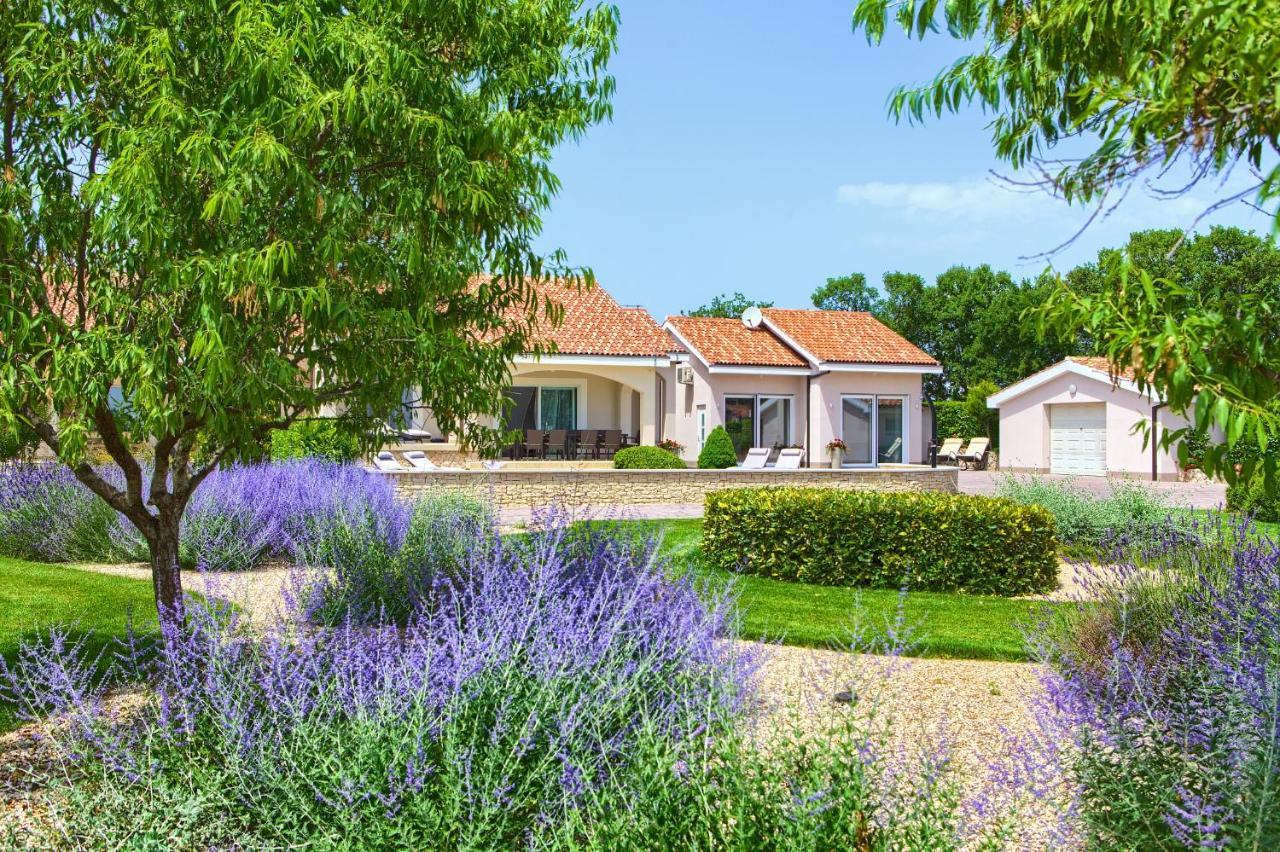 Villa Gardena Vrh  エクステリア 写真