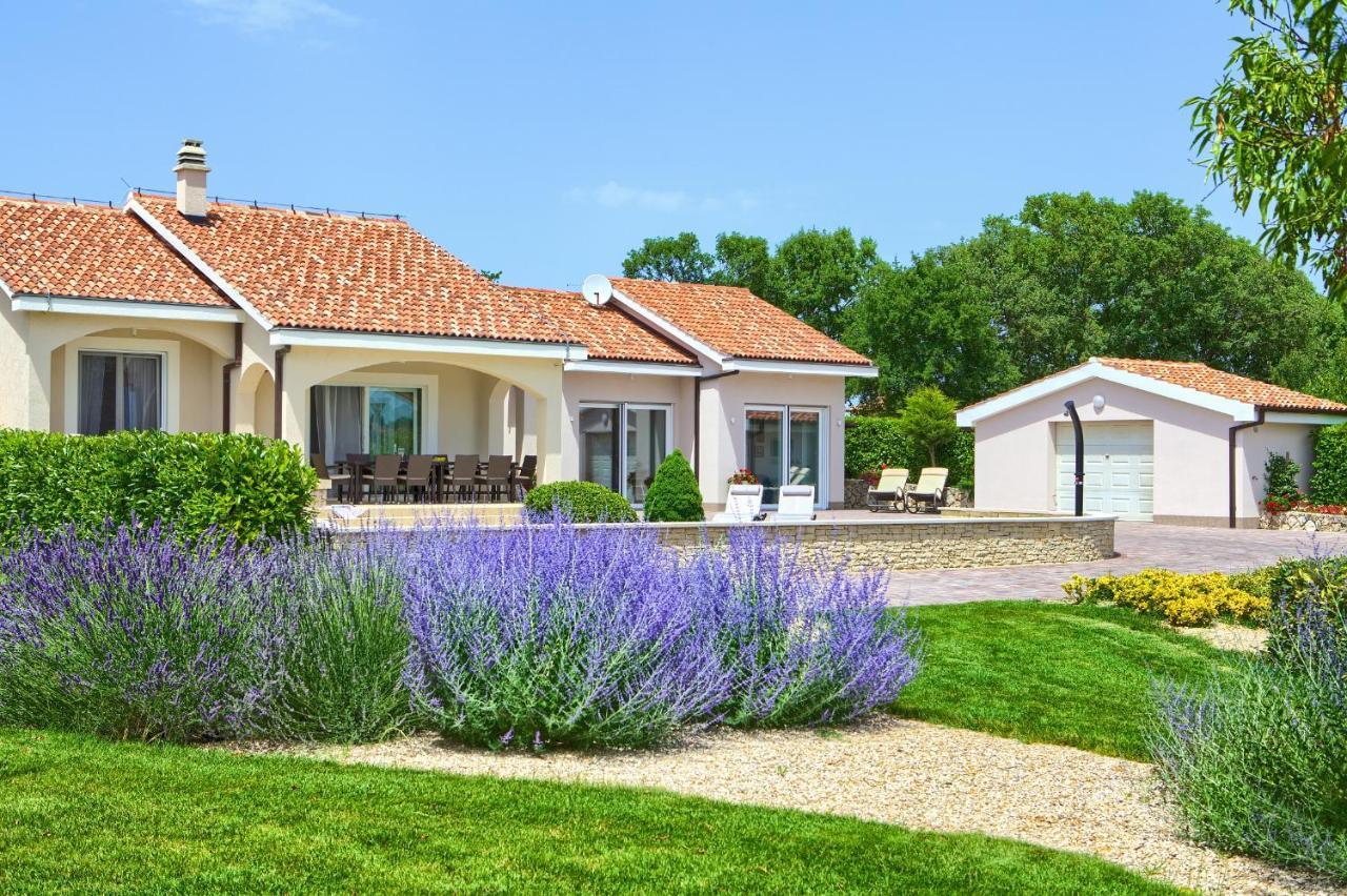 Villa Gardena Vrh  エクステリア 写真