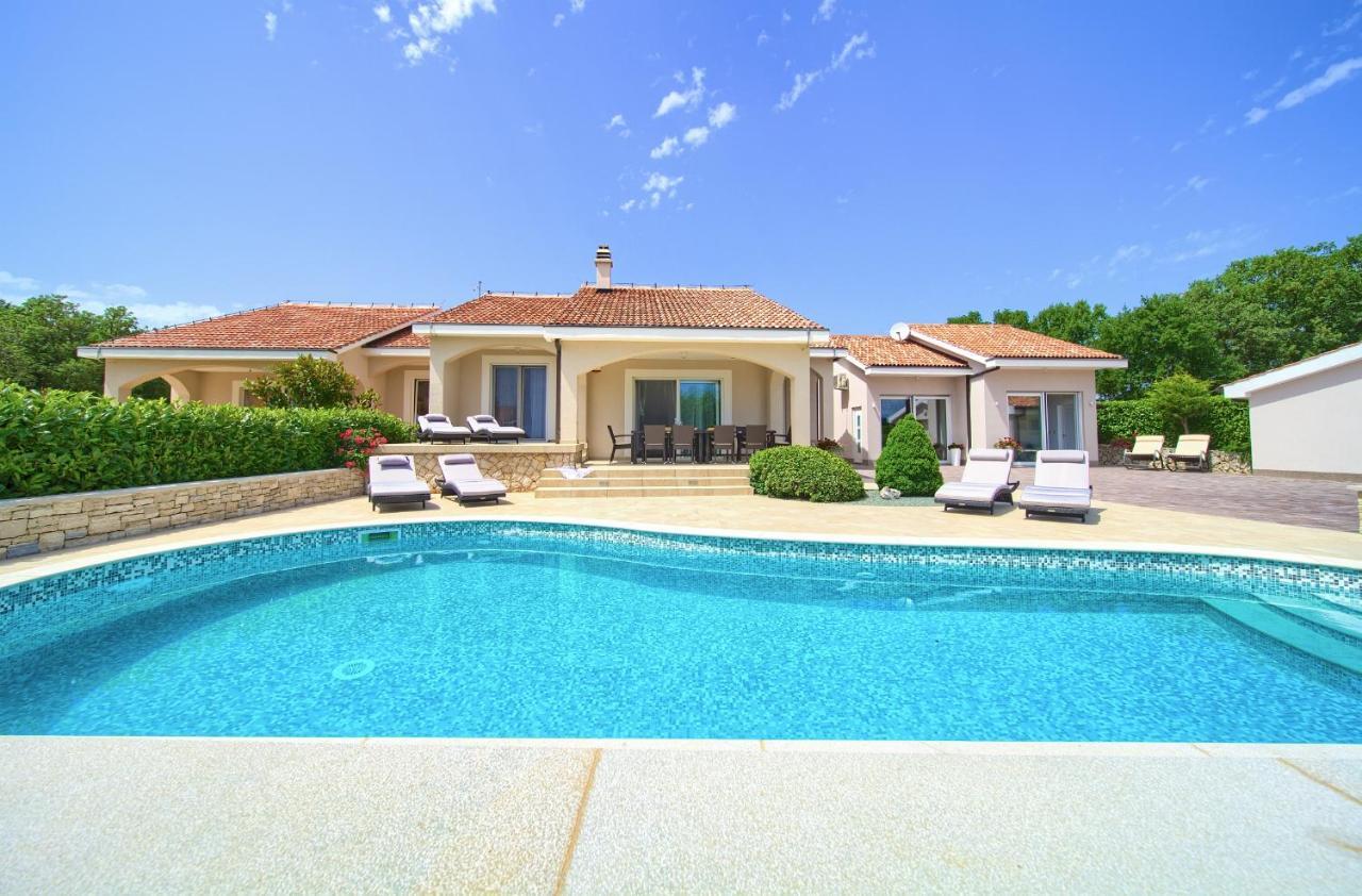 Villa Gardena Vrh  エクステリア 写真
