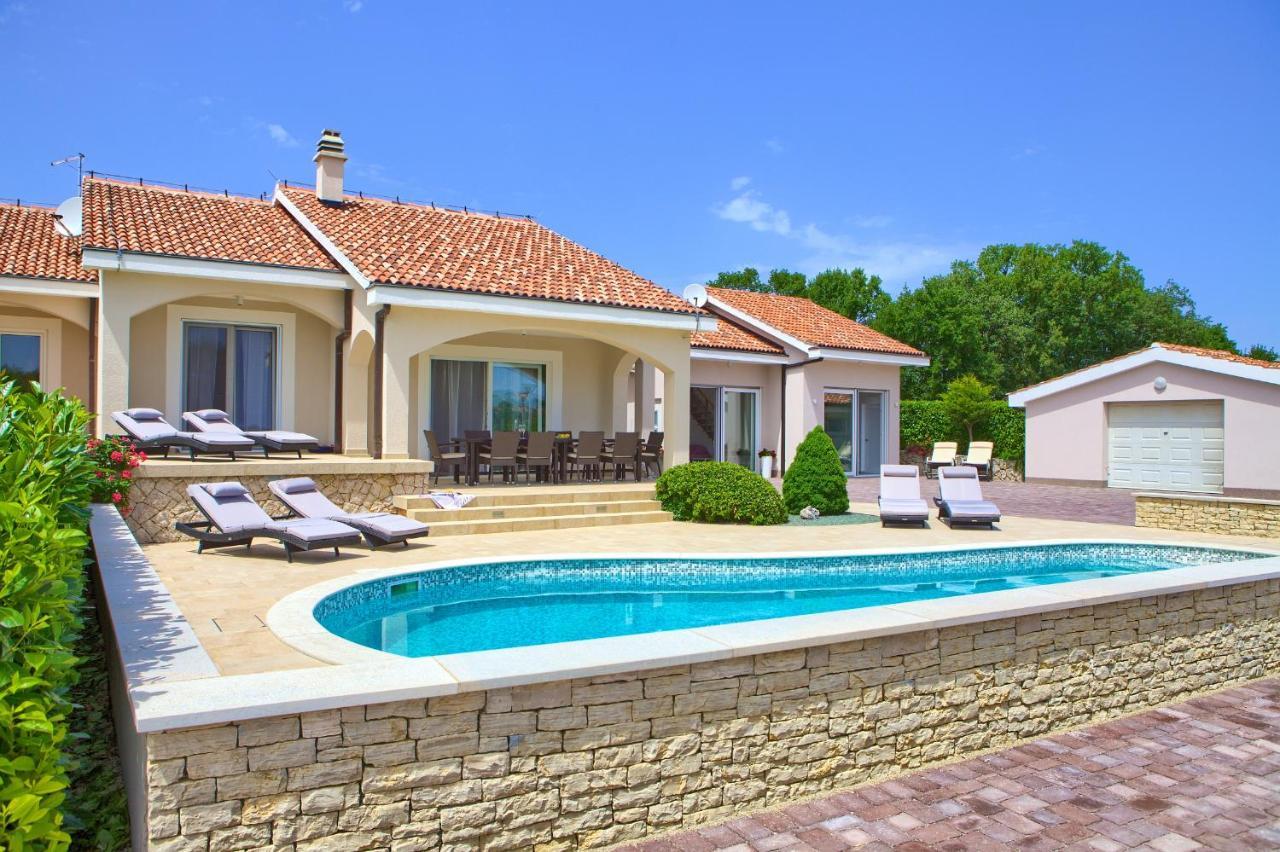 Villa Gardena Vrh  エクステリア 写真